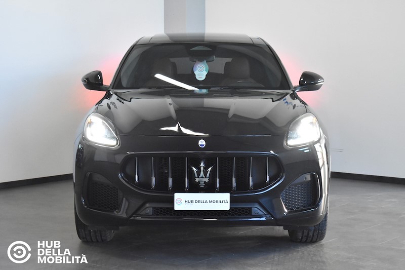 MASERATI Grecale MHEV 300 CV AWD GT